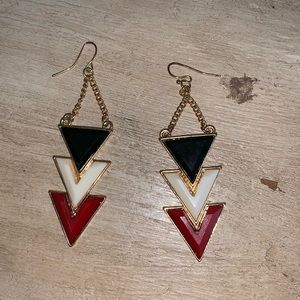 ⭐️chevron earrings⭐️